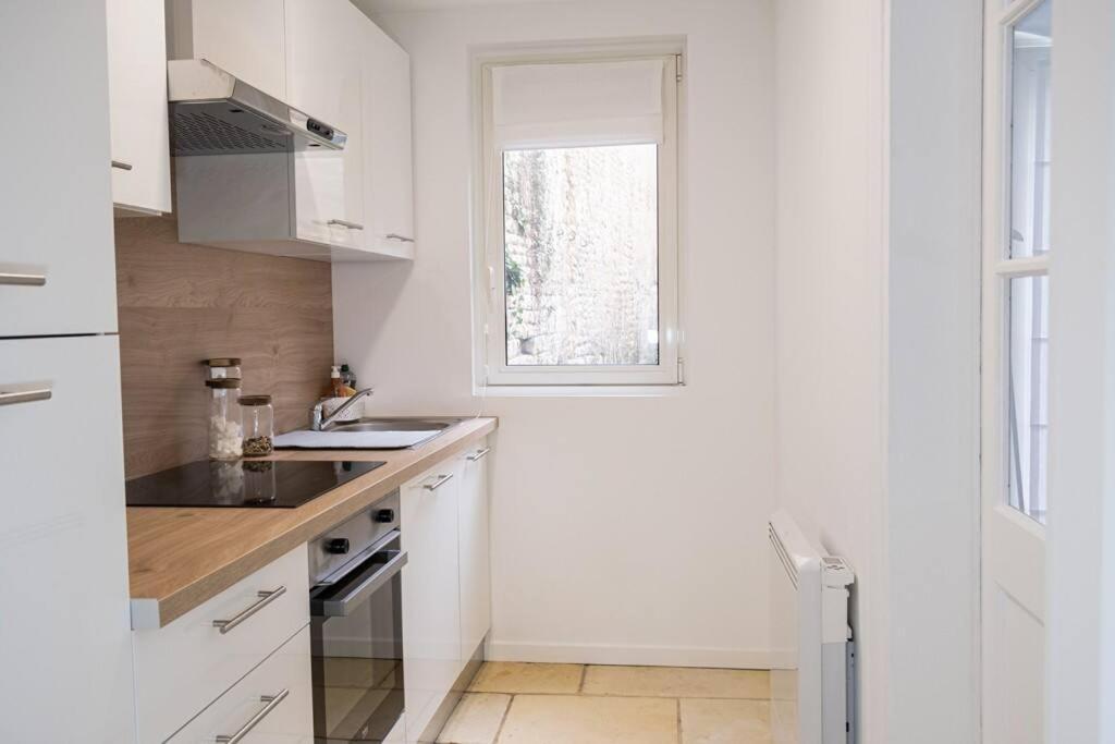 Appartement Renove - Wifi - Jardin - Centre De Niort Kültér fotó